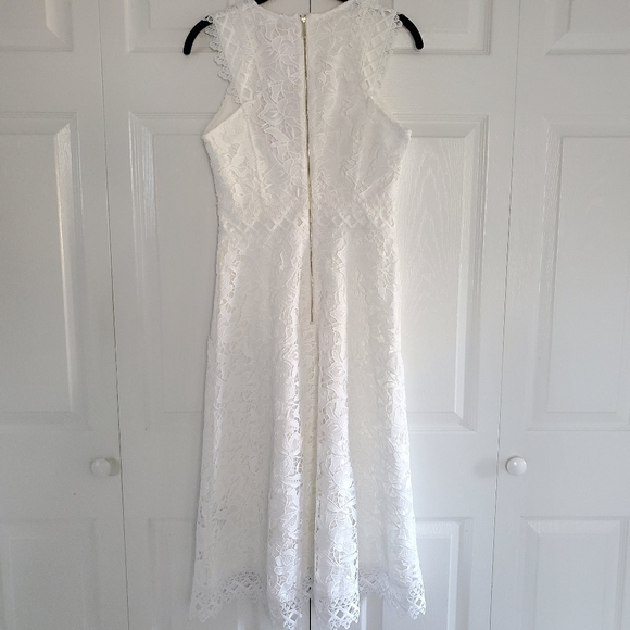 NEW Ted Baker London Questy Sleeveless Lace Dress - Picture 7 of 16